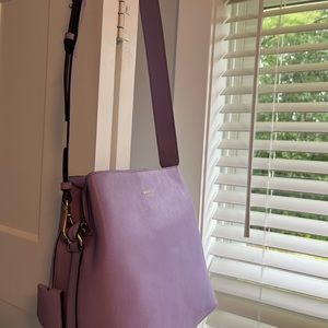 Radley London crossbody medium. Light purple.